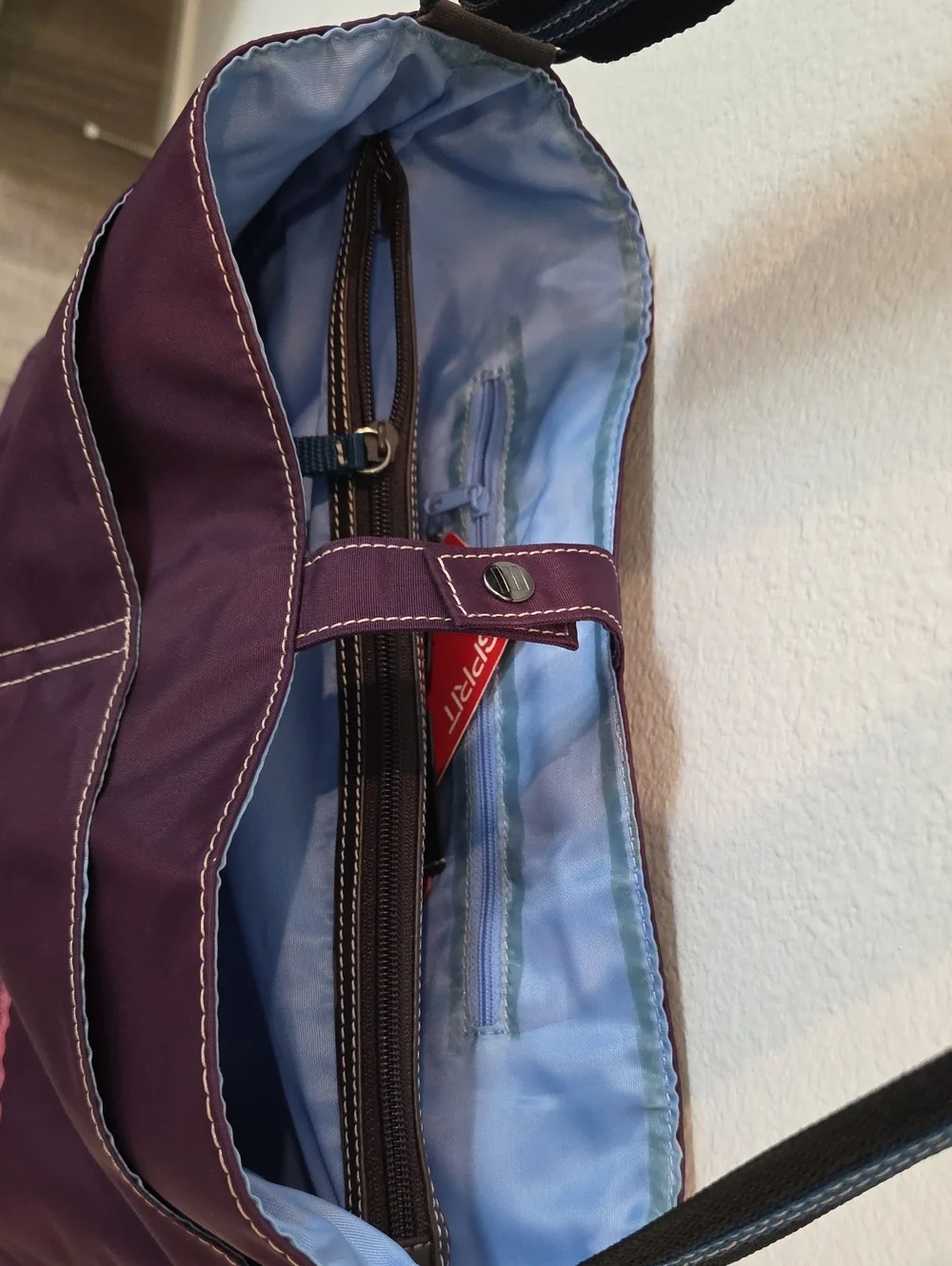 Esprit messenger bag